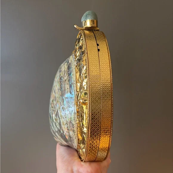 Elegant Gold and Iridescent Shell Women's Bag - Picture 3 of 7